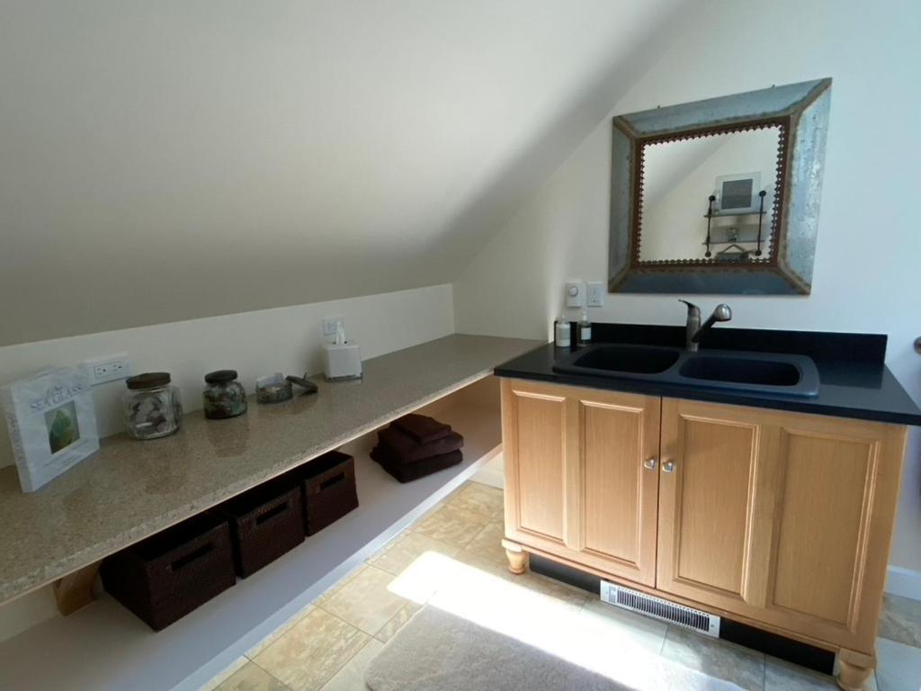 Madrona Suite Eastsound Екстериор снимка